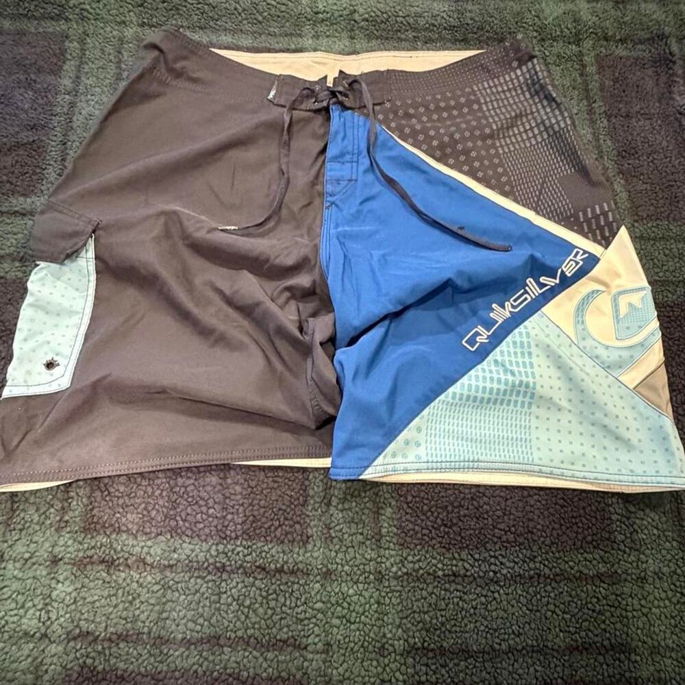 Y2k color block quiksilver board